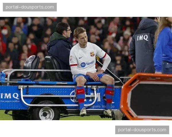 巴萨医疗报告：佩德里腿筋伤势恢复良好，已参与合练