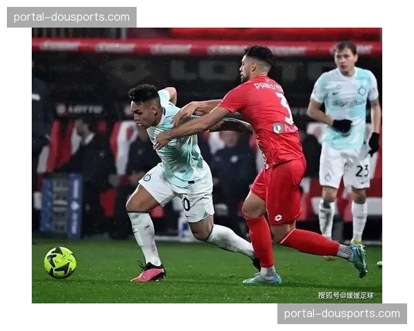 蒙扎与恩波利赛后,双方主教练在新闻发布会上言辞激烈 蒙扎与恩波利赛后,双方主教练在新闻发布会上言辞激烈